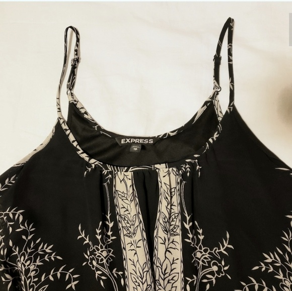 💛 Express Paisley print trapeze dress - Picture 4 of 4